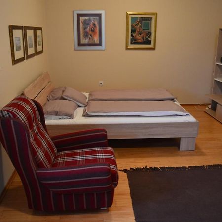 Apartmán Apartman Mile Subotica Exteriér fotografie